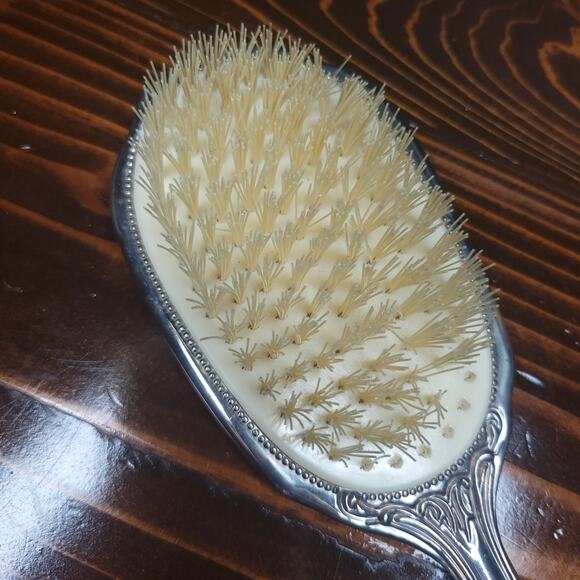 VTG Heavy Silver Plated Ornate Floral Filigree Grooming Vanity Hair Brush 7.75" - Picture 7 of 12